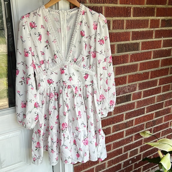 Commense Multi Floral Lace Trim Short Dress - Picture 3 of 6